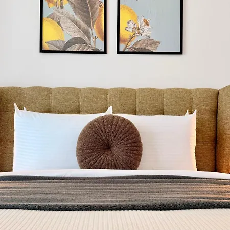 Apartment Exclusive 1br With Balcony & Pool Access - Up-site Bucharest