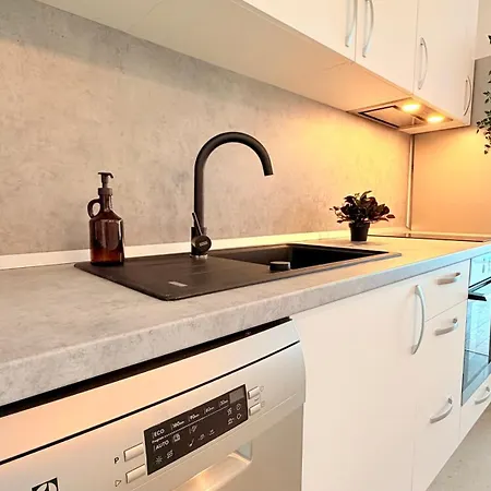 Exclusive 1br With Balcony & Pool Access - Up-site Apartment *